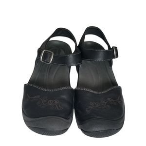 Keen Womens Black Leather Mary Jane Outdoors Comfort Shoes Sandals Size 7.5